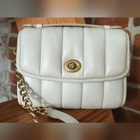 Coach Quilted Kip Turnlock - Picture 1 of 11
